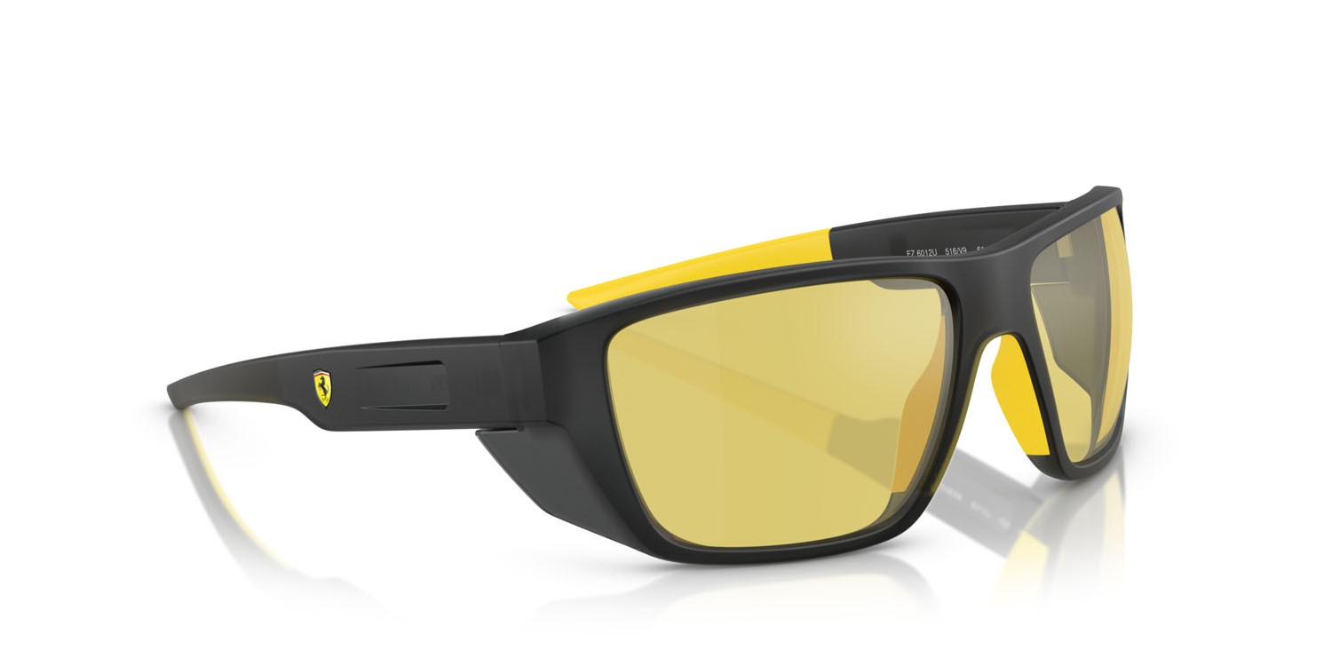 Occhiali da sole Ferrari Scuderia FZ 6012U (516/V9) colore grigio opaco forma rettangolare lenti giallo a specchio