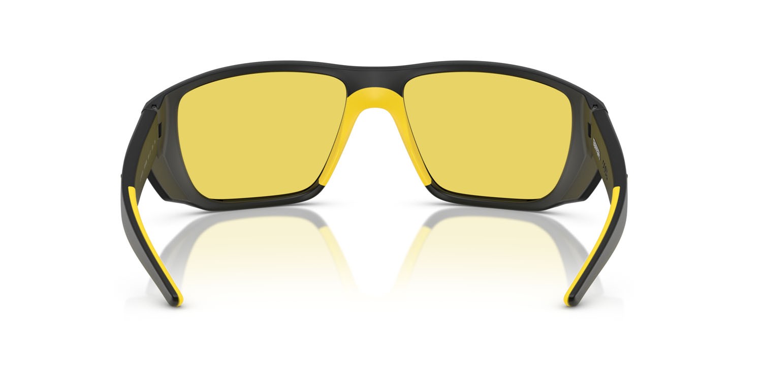 Occhiali da sole Ferrari Scuderia FZ 6012U (516/V9) colore grigio opaco forma rettangolare lenti giallo a specchio