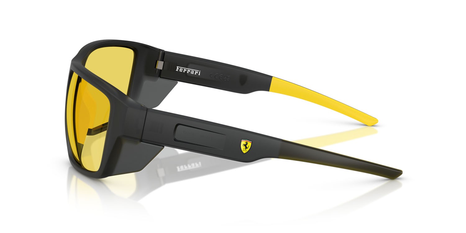 Occhiali da sole Ferrari Scuderia FZ 6012U (516/V9) colore grigio opaco forma rettangolare lenti giallo a specchio