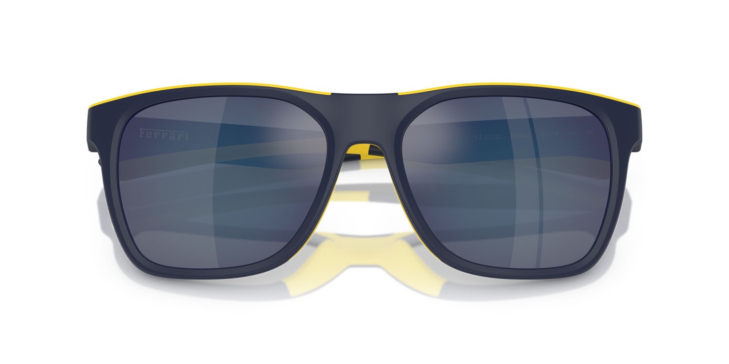 Occhiali da sole Ferrari Scuderia FZ 6013D (509/55) colore blu opaco forma quadrato lenti blu a specchio