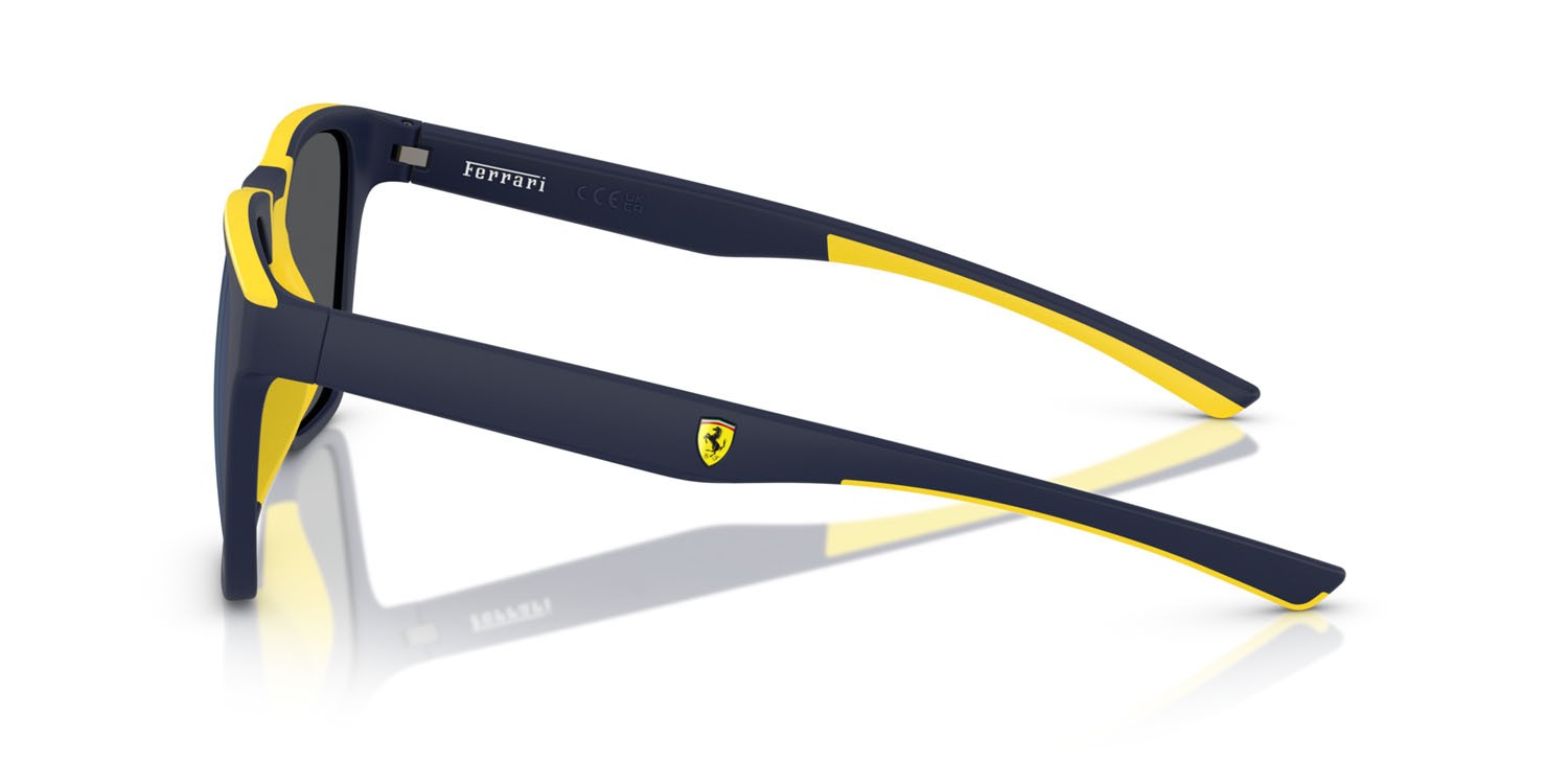 Occhiali da sole Ferrari Scuderia FZ 6013D (509/55) colore blu opaco forma quadrato lenti blu a specchio