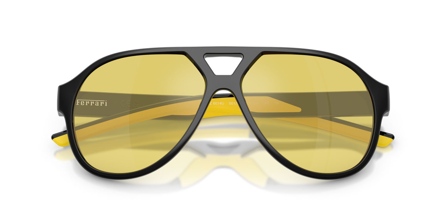 Occhiali da sole Ferrari Scuderia FZ 6014U (501/V9) colore nero forma aviator lenti giallo a specchio