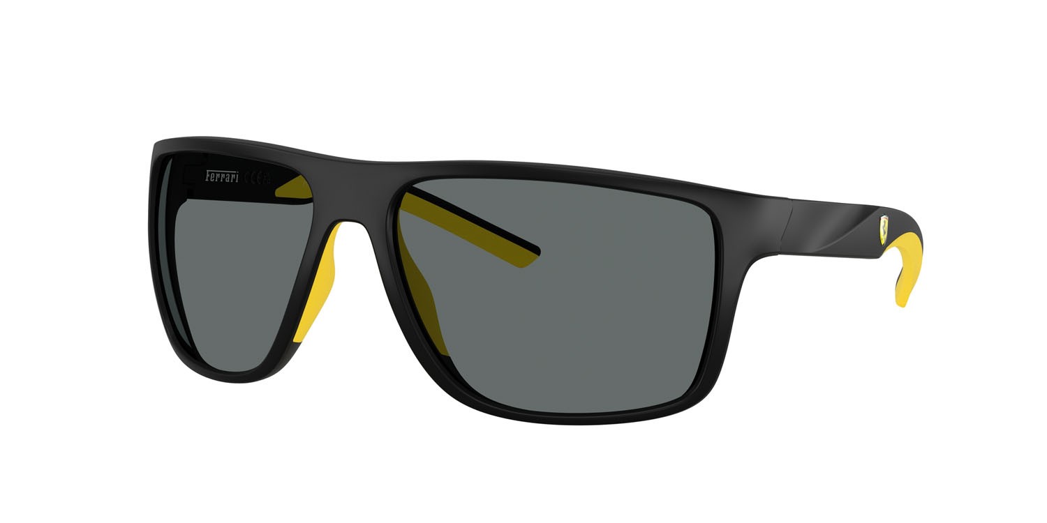 Occhiali da sole Ferrari Scuderia FZ 6015U (504/81) colore nero opaco forma quadrato lenti polar grigio scuro