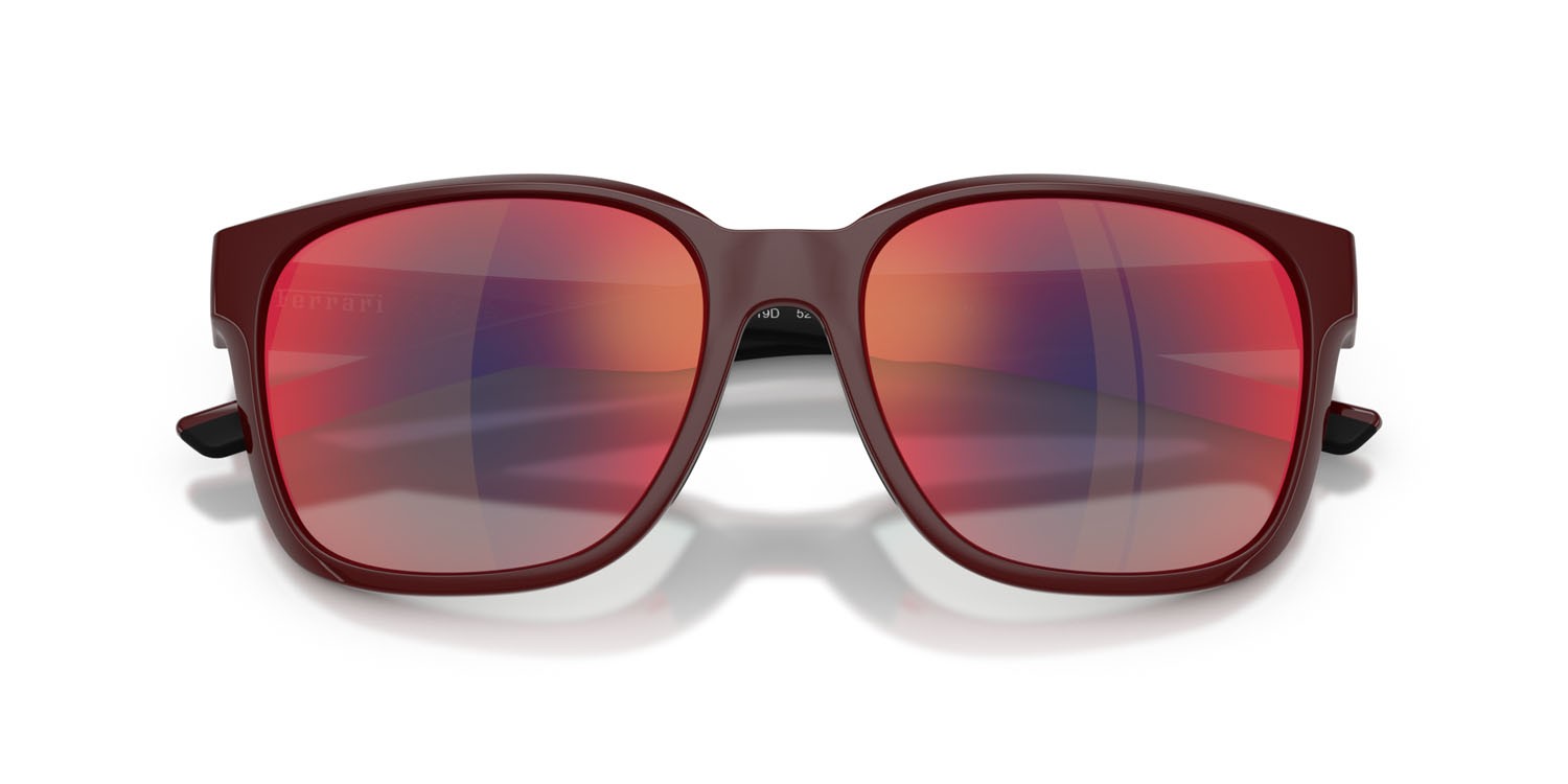 Occhiali da sole Ferrari Scuderia FZ 6019D (525/6P) colore rosso bordeaux forma quadrato lenti nero rosso a specchio