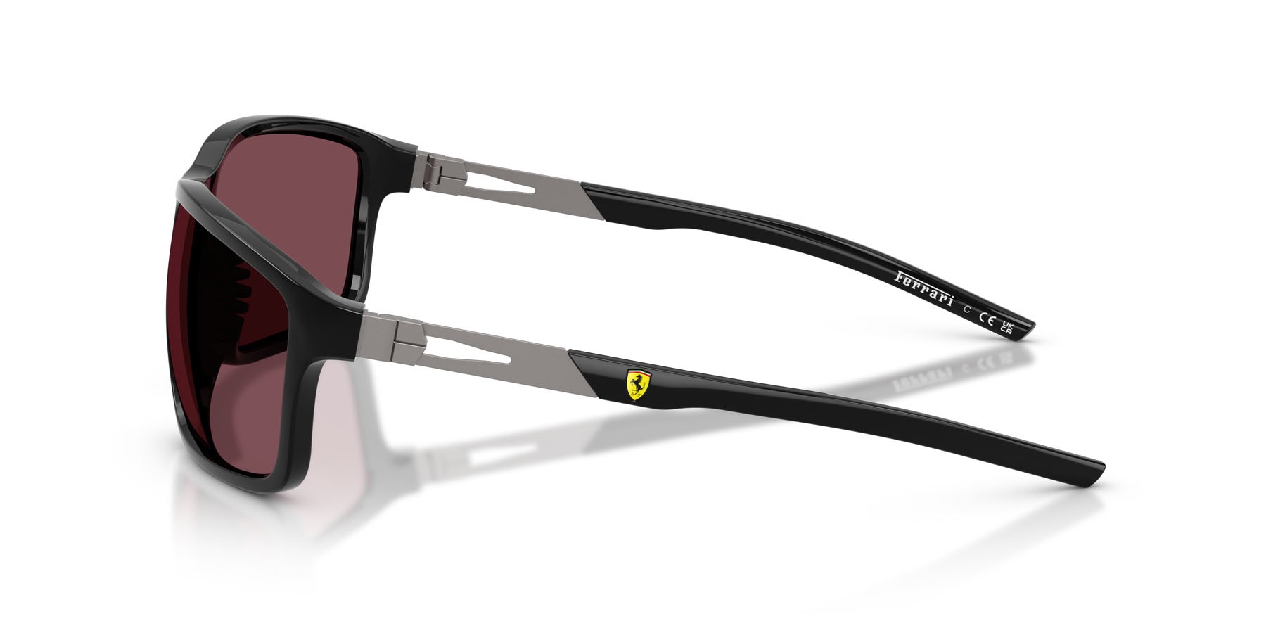 Occhiali da sole Ferrari Scuderia FZ 6021U (501/1E) colore nero lucido forma quadrato lenti rosso ferrari esclusivo