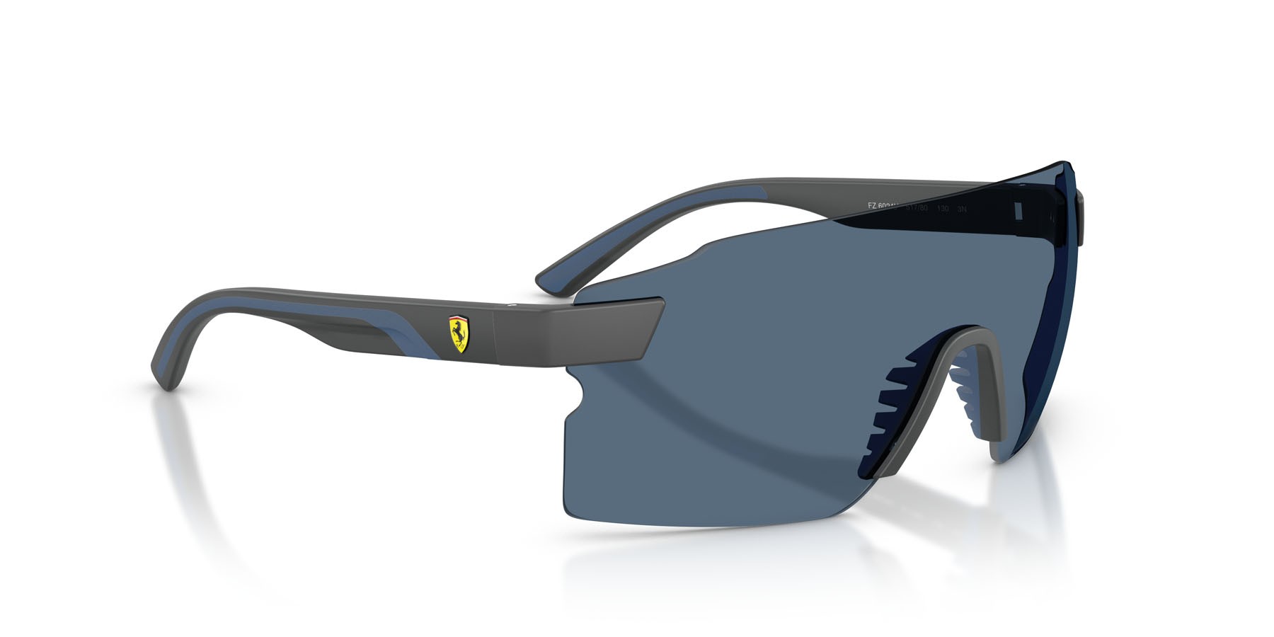 Occhiali da sole Ferrari Scuderia FZ 6024U (517/80) colore grigio scuro opaco forma rettangolare lenti blu scuro