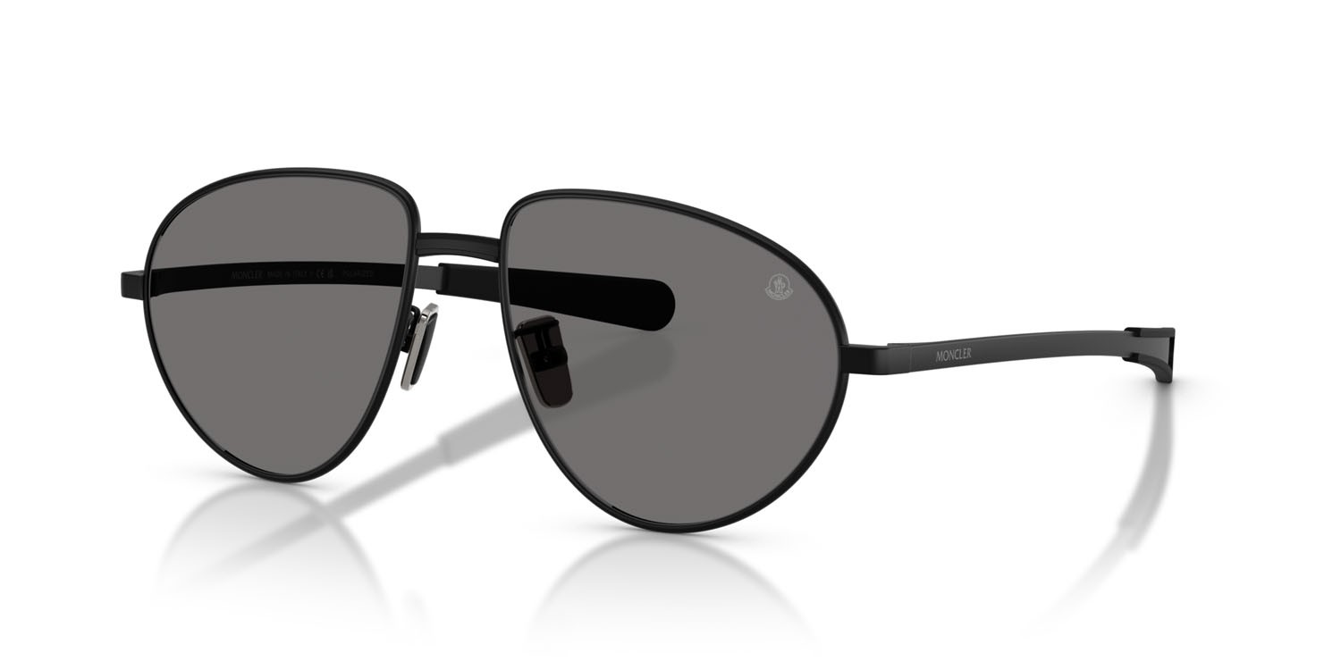 Occhiali da sole Moncler Vizla ME 4009 (100181) colore nero opaco forma aviator lenti polarizzata grigio scuro tinta unita