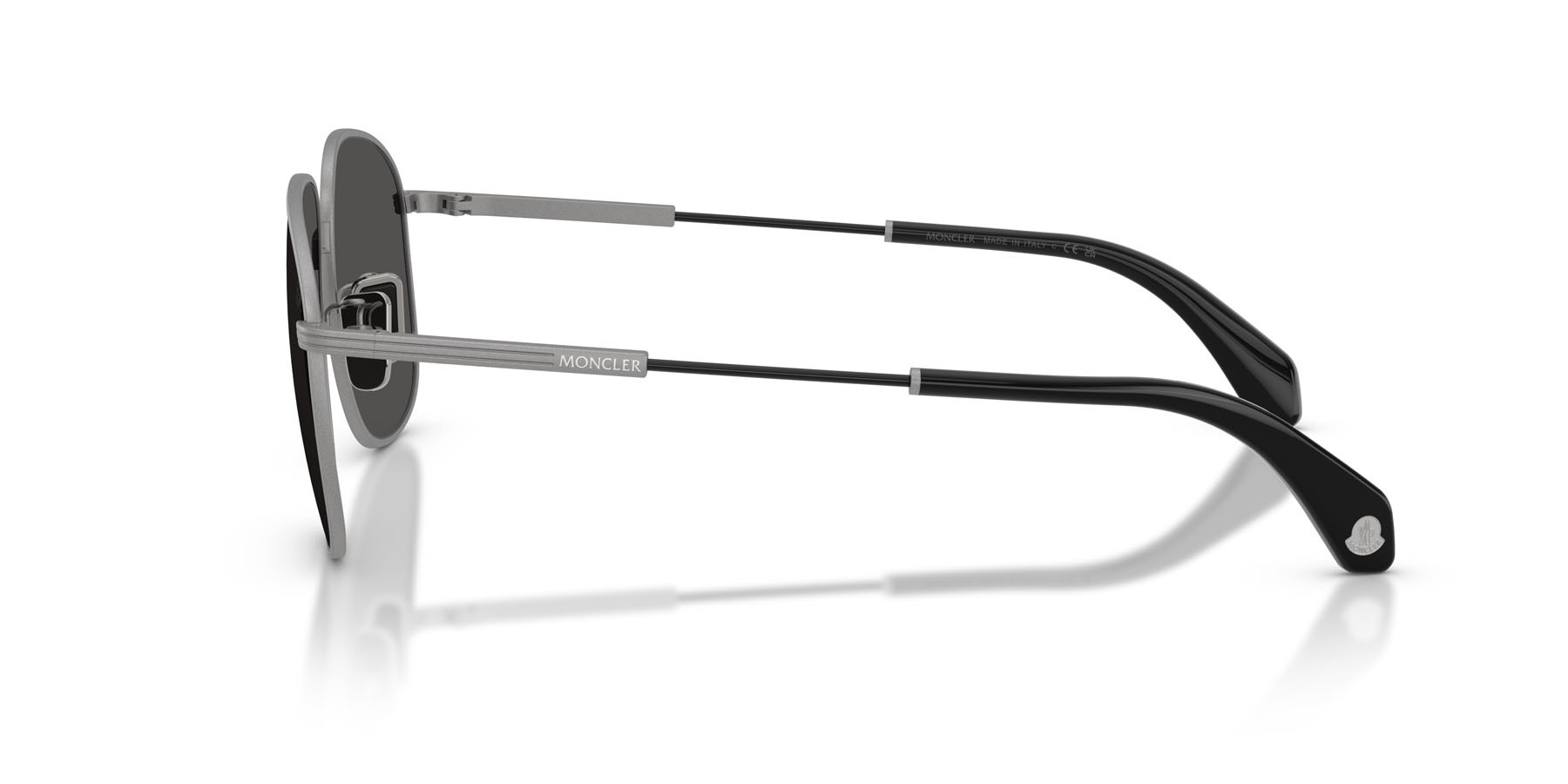 Occhiali da sole Moncler Fennix ME 4013 (101687) colore matte frozen forma aviator lenti grigio scuro tinta unita