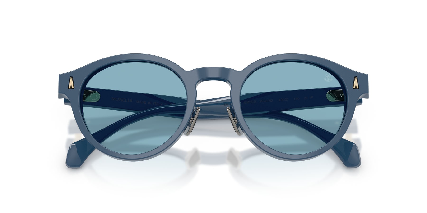 Sunglasses Moncler Ember ME 6017D (3028N2) color azzurro brillante shape round lenses nxt photo azure