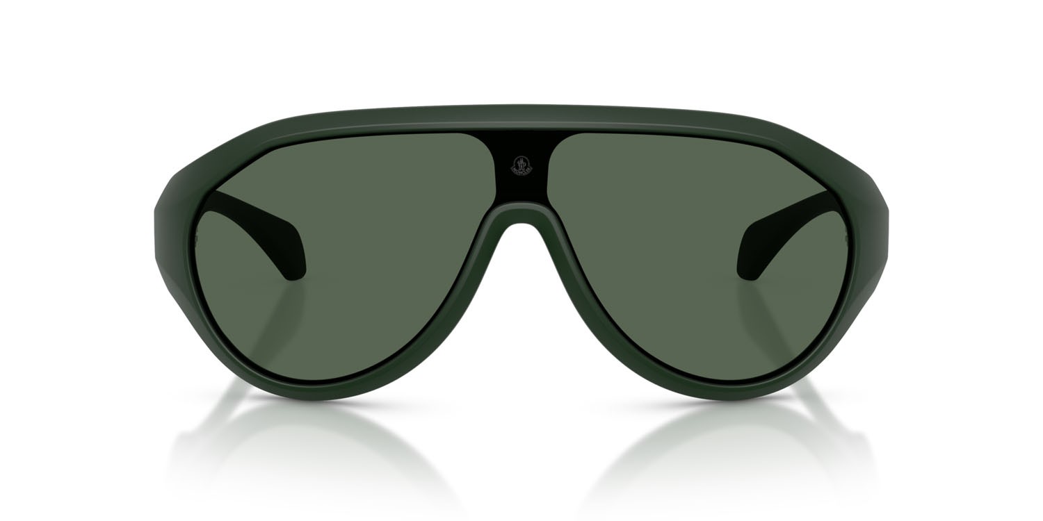 Occhiali da sole Moncler Bombolle ME 8009U (502971) colore verde scuro opaco forma ovale lenti verde scuro tinta unita