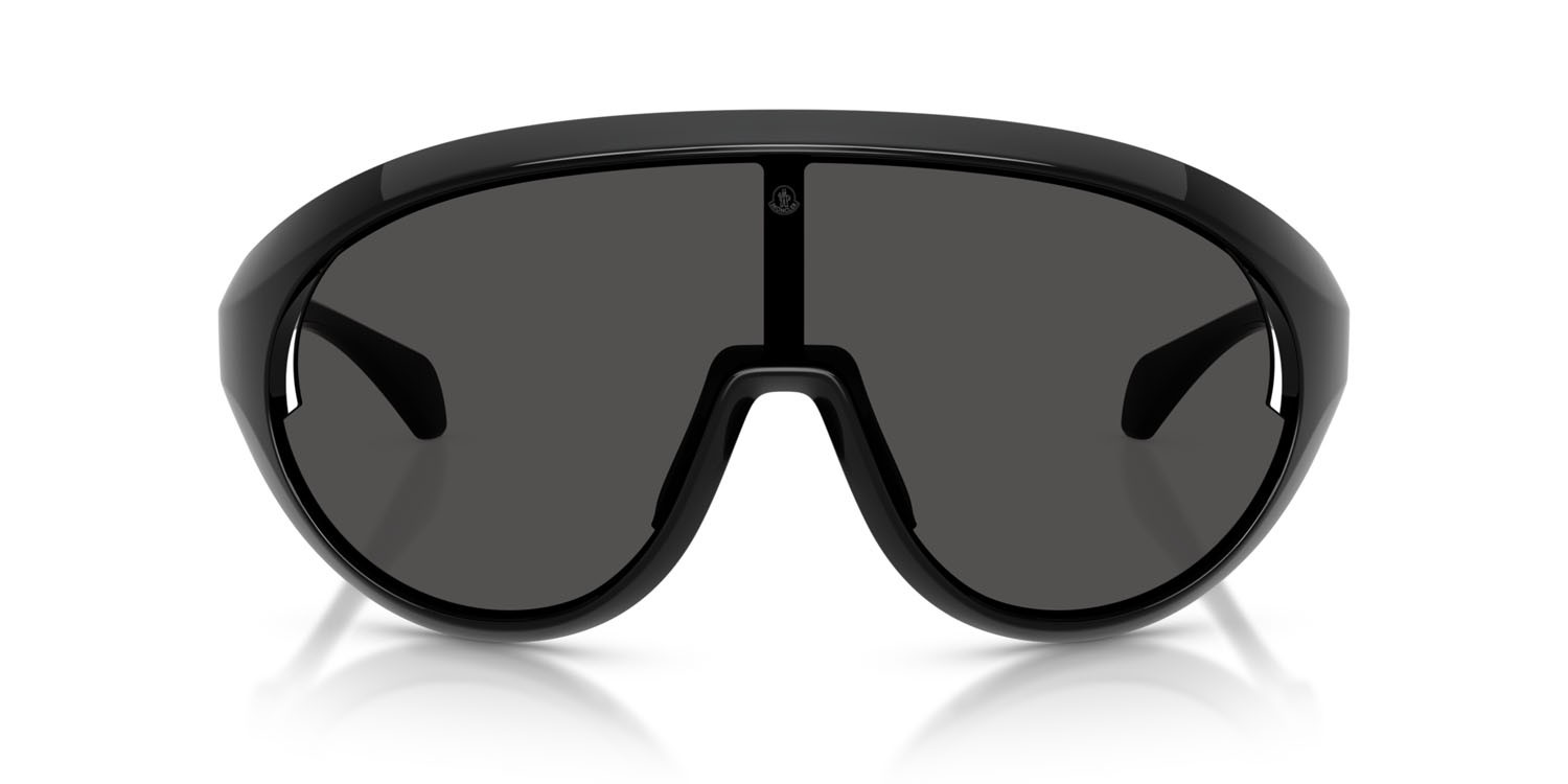 Sunglasses Moncler Contrast ME 8010 (500187) color nero lucido shape oval lenses grigio scuro tinta unita