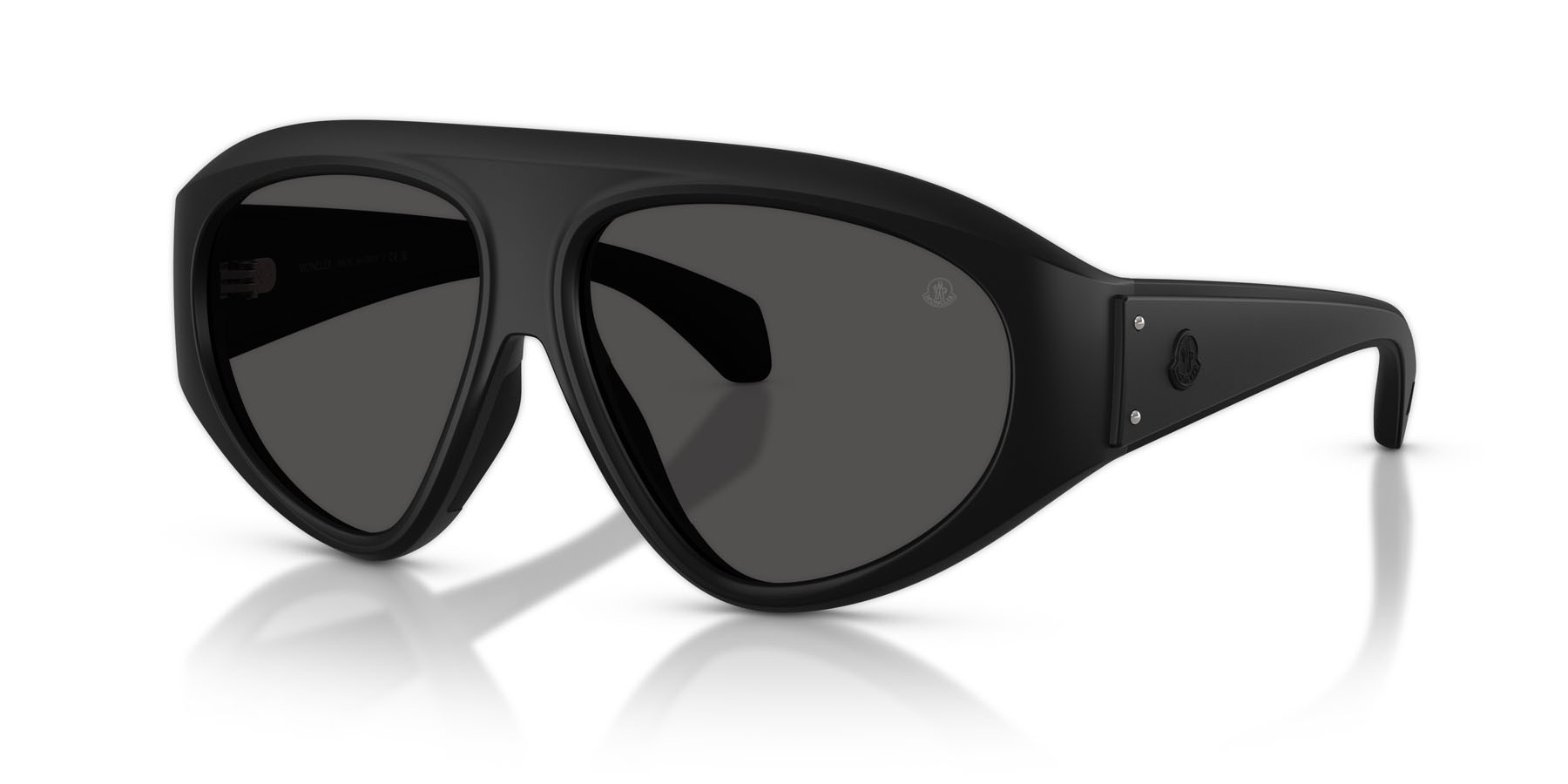 Occhiali da sole Moncler Zyra ME 8014U (500687) colore nero opaco forma aviator lenti grigio scuro tinta unita