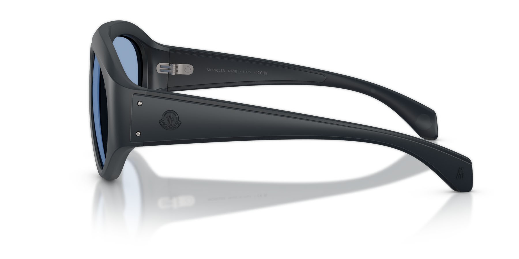 Occhiali da sole Moncler Zyra ME 8014U (503072) colore blu scuro opaco forma aviator lenti celeste tinta unita