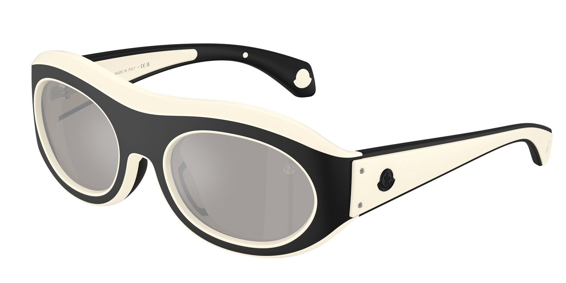 Occhiali da sole Moncler Ramillon ME 8015U (50026G) colore burro opaco/nero opaco forma ovale lenti argento a specchio