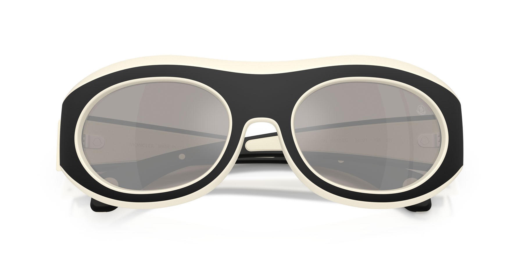 Occhiali da sole Moncler Ramillon ME 8015U (50026G) colore burro opaco/nero opaco forma ovale lenti argento a specchio