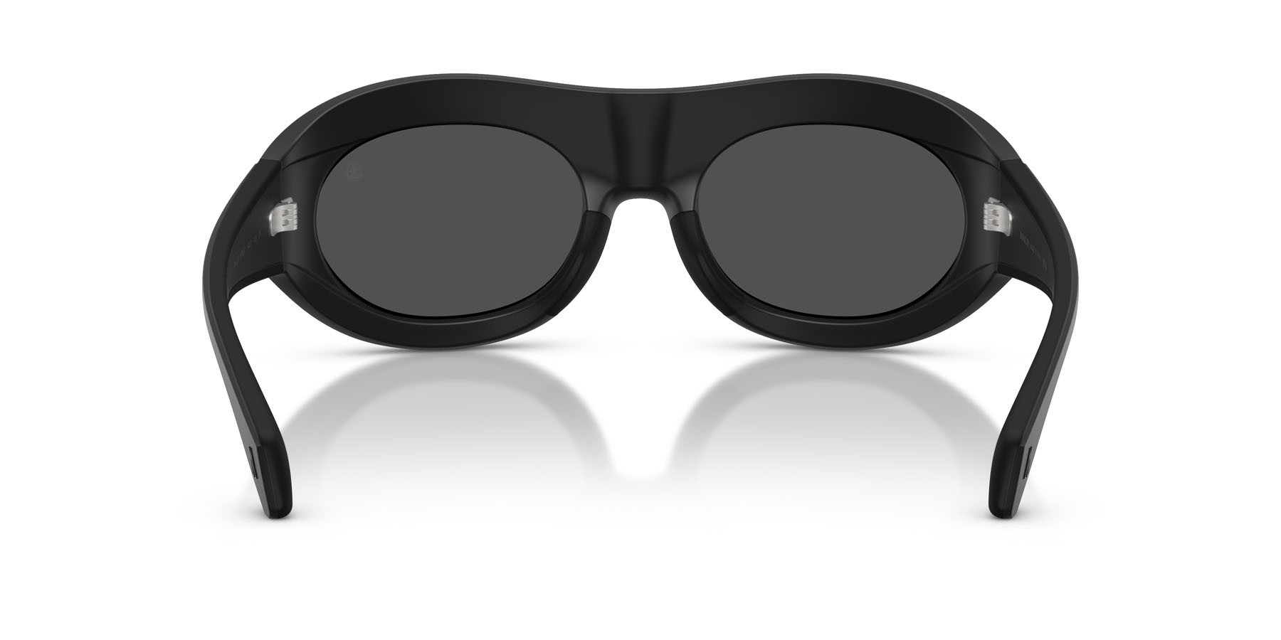 Sunglasses Moncler Ramillon ME 8015U (500687) color nero opaco/nero opaco shape oval lenses grigio scuro tinta unita