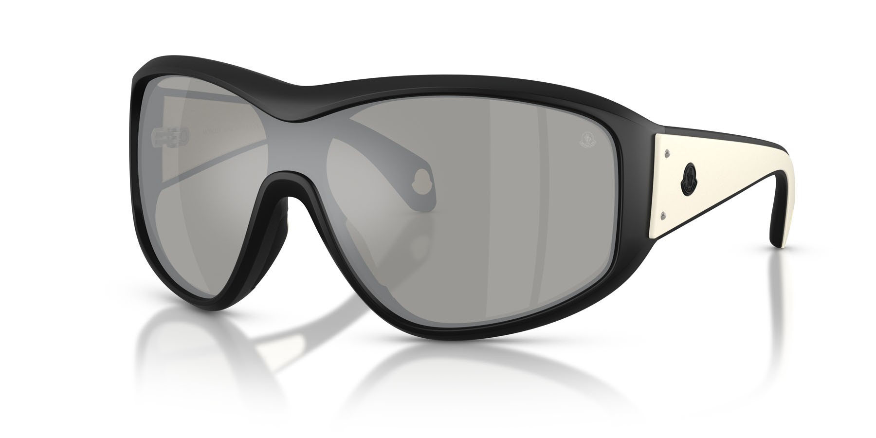 Occhiali da sole Moncler Thyra ME 8016U (50026G) colore nero opaco forma ovale lenti argento a specchio