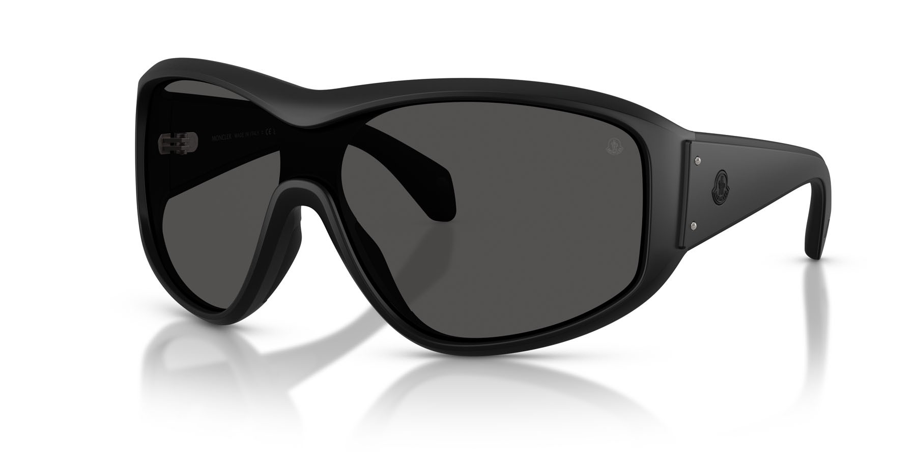 Occhiali da sole Moncler Thyra ME 8016U (500687) colore nero opaco forma ovale lenti grigio scuro tinta unita