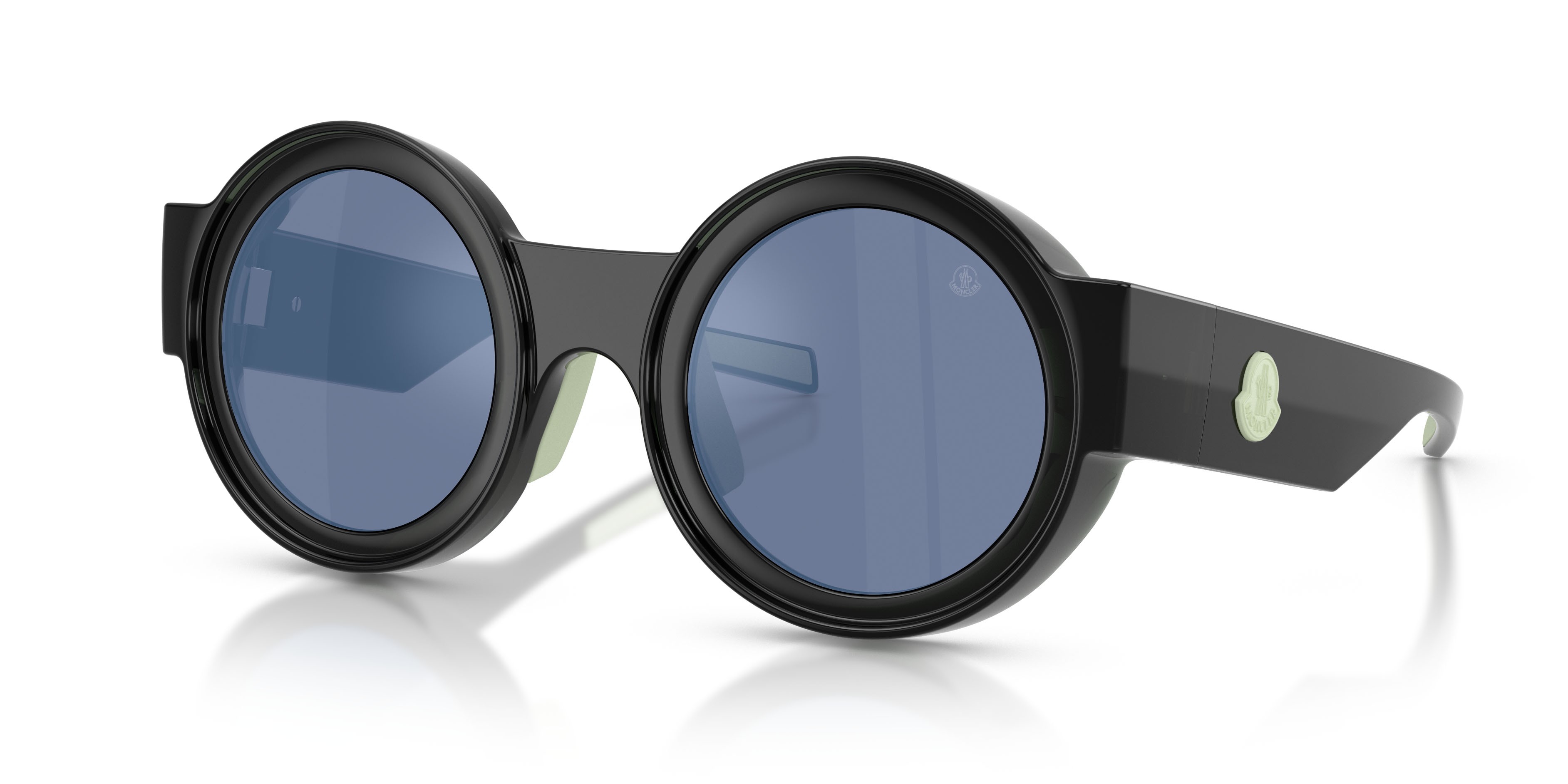 Occhiali da sole Moncler Modus ME 8020U (50391U) colore verde scuro brillante trasparente forma ovale lenti blu a specchio