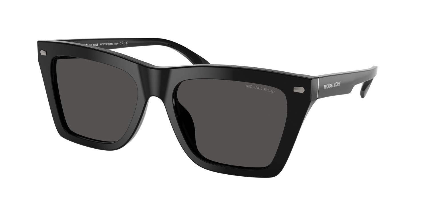 Occhiali da sole Michael Kors Pebble Beach MK 2225U (300587) colore nero forma quadrato lenti grigio scuro tinta unita