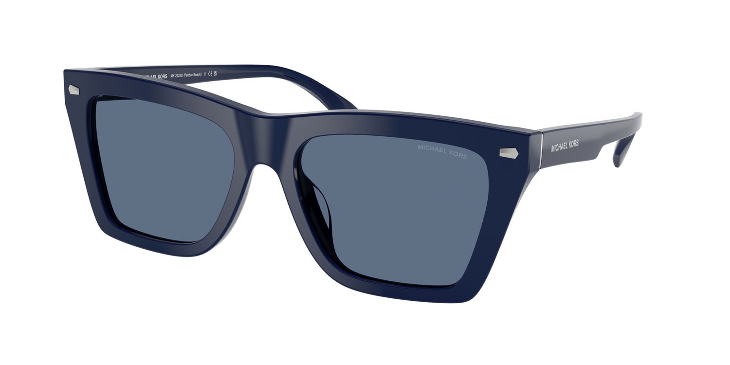 Occhiali da sole Michael Kors Pebble Beach MK 2225U (400980) colore blu navy tinta unita forma quadrato lenti blu tinta unita