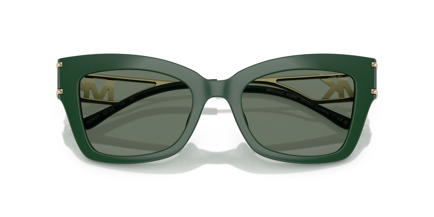Occhiali da sole Michael Kors Cantabria MK 2237U (40063H) colore bosco forma quadrato lenti verde tinta unita