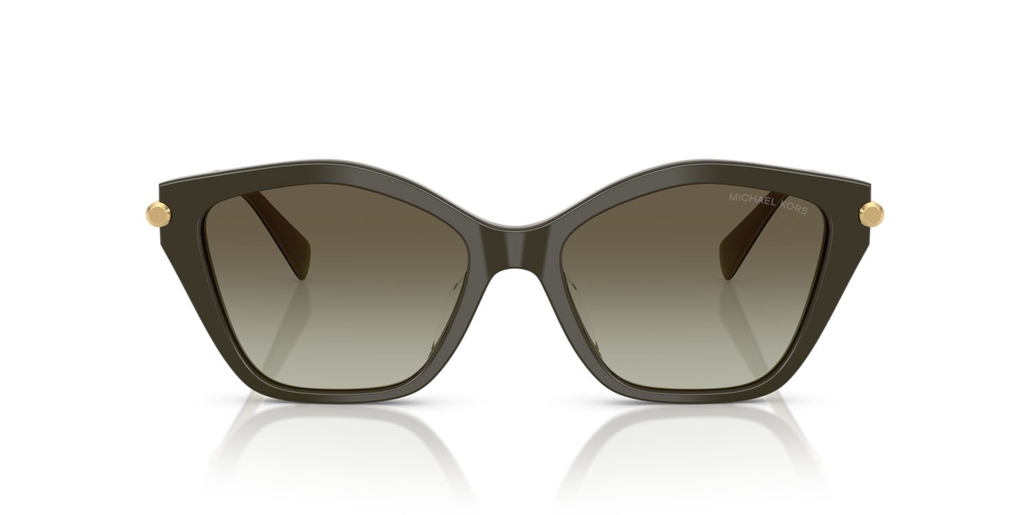 Occhiali da sole Michael Kors Catskills MK 2246U (40193M) colore verde oliva effetto fume forma irregolare lenti verde oliva sfumato