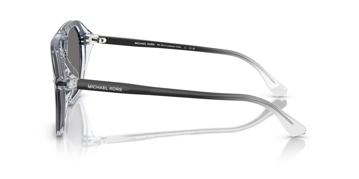 Occhiali da sole Michael Kors Jackson Hole MK 2251U (401381) colore nero trasparente sfumato forma aviator lenti polarizzata grigio scuro tinta unita