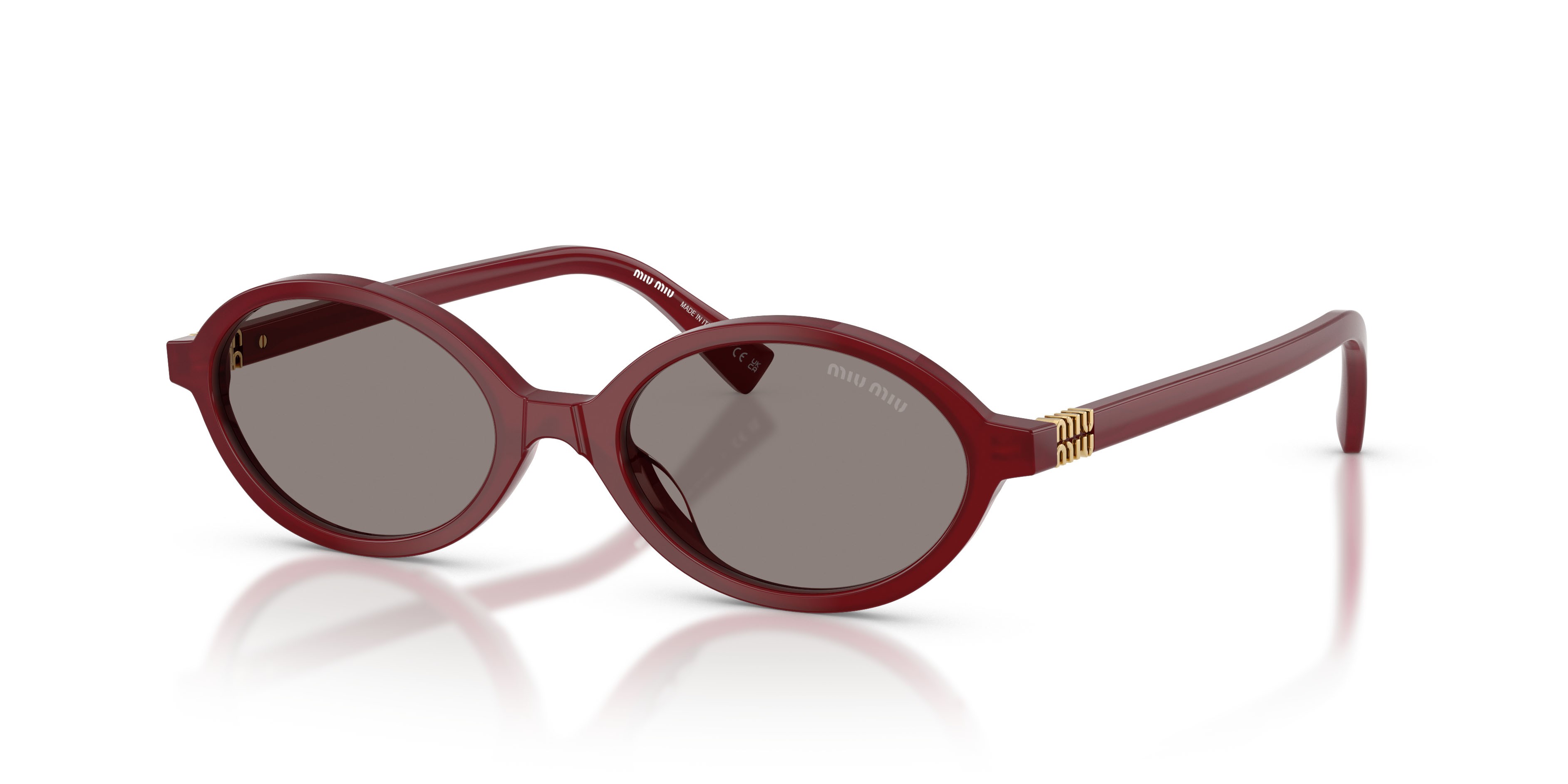 Occhiali da sole Miu Miu MU 04ZS (21I80Q) colore bordeaux opalescente forma ovale lenti grigio scuro
