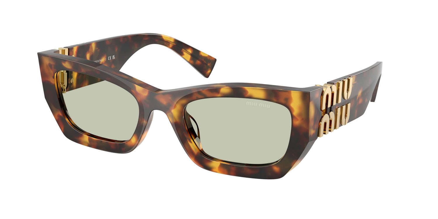 Occhiali da sole Miu Miu MU 09WS (14L50O) colore havana miele forma rettangolare lenti verde
