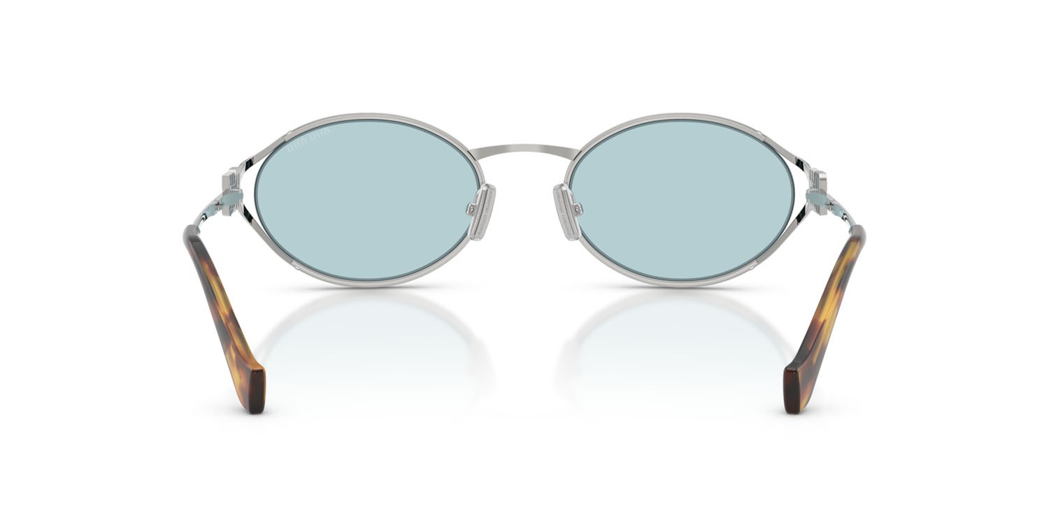 Occhiali da sole Miu Miu MU 52YS (1BC20R) colore argento forma ovale lenti azzurro