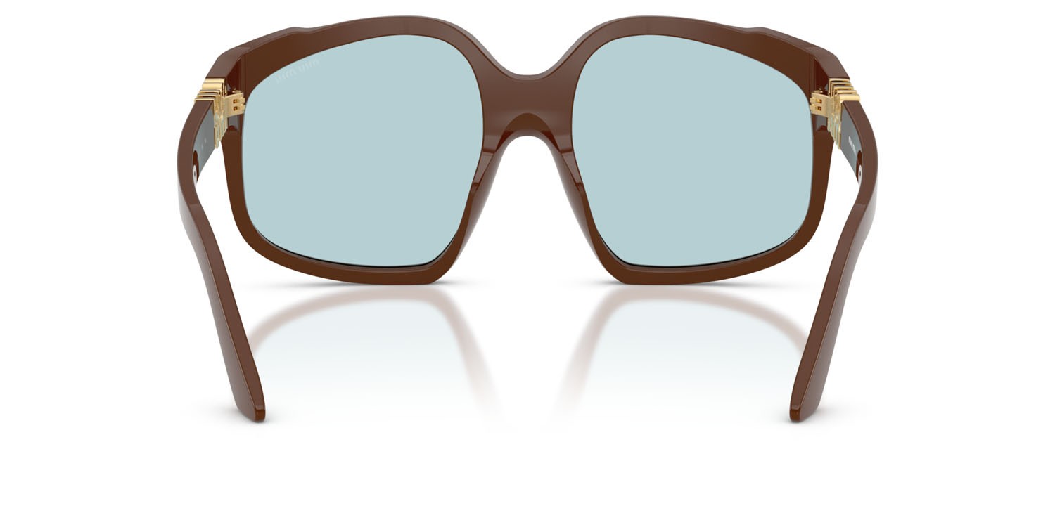 Occhiali da sole Miu Miu MU A07S (24D20R) colore cioccolato forma irregolare lenti azzurro