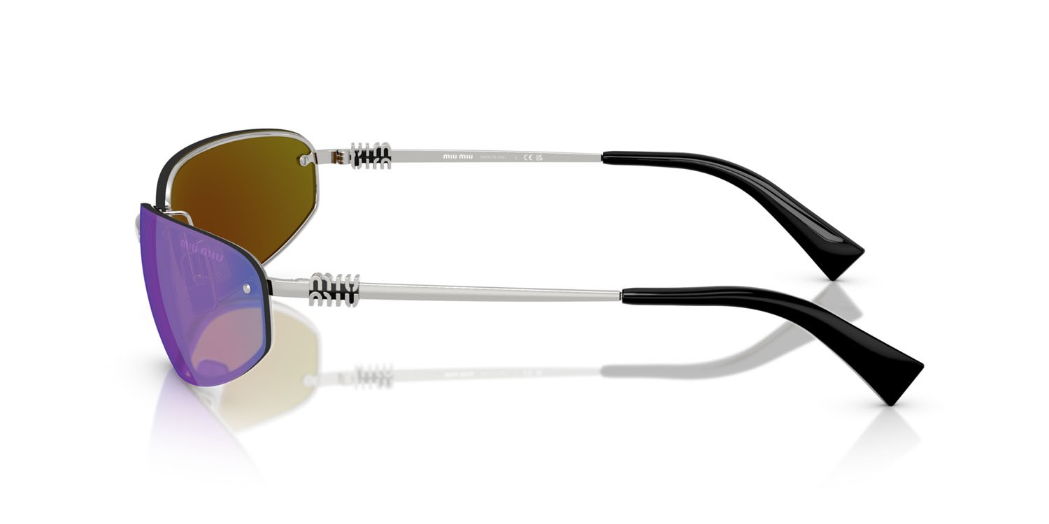 Occhiali da sole Miu Miu MU A50S (1BC10K) colore argento forma ovale lenti verde chiaro specchiato blu