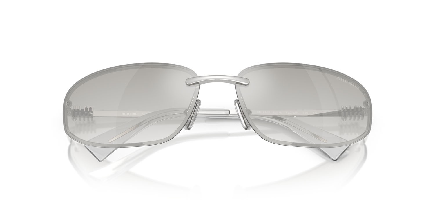 Occhiali da sole Miu Miu MU A50S (1BC8H1) colore argento forma ovale lenti sfumata argento trasparente