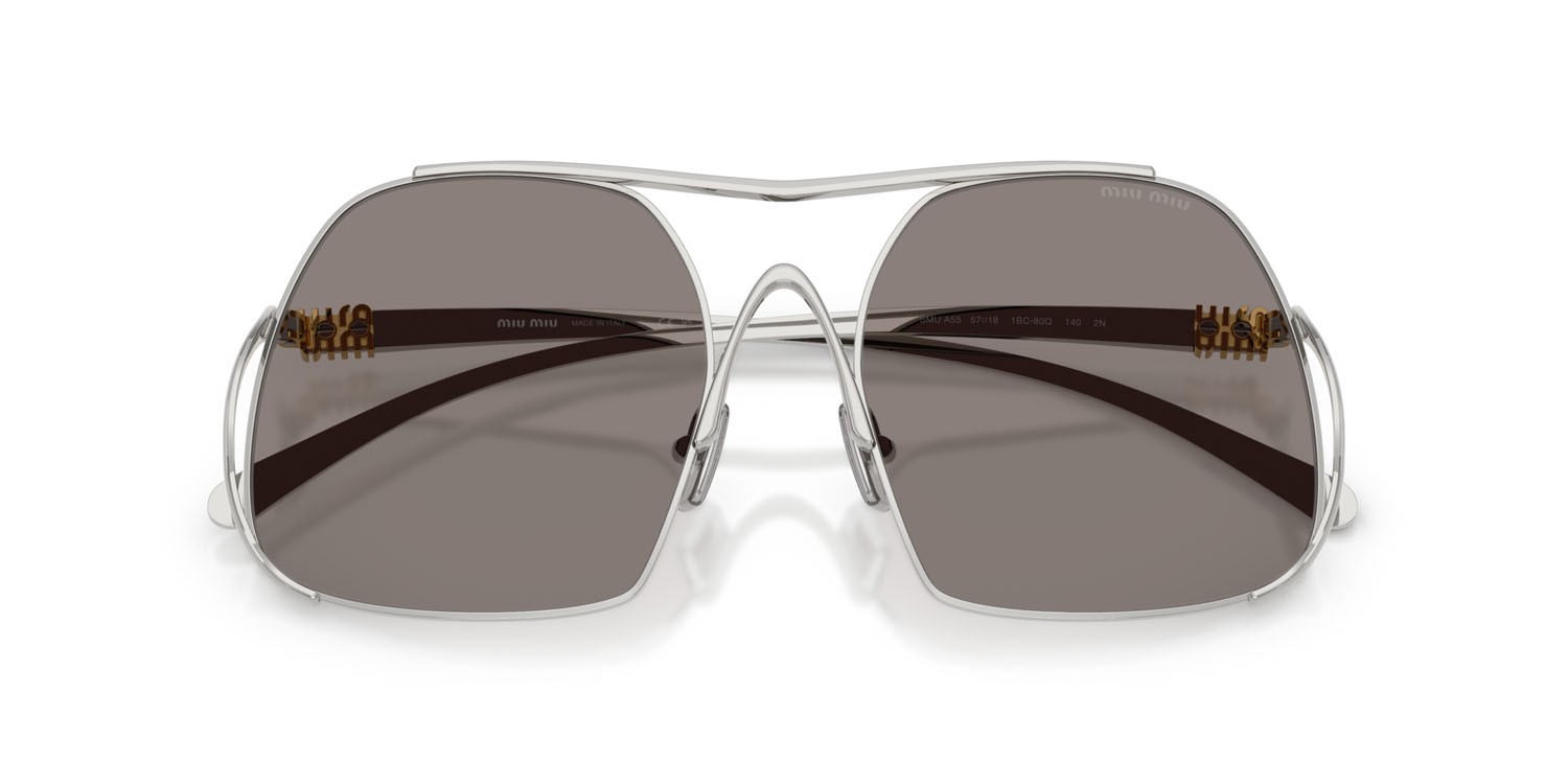 Occhiali da sole Miu Miu MU A55S (1BC80Q) colore argento forma quadrato lenti grigio scuro