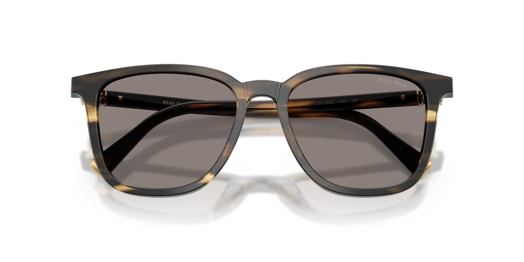 Occhiali da sole Miu Miu MU B03S (25E80Q) colore loden a righe forma quadrato lenti grigio scuro