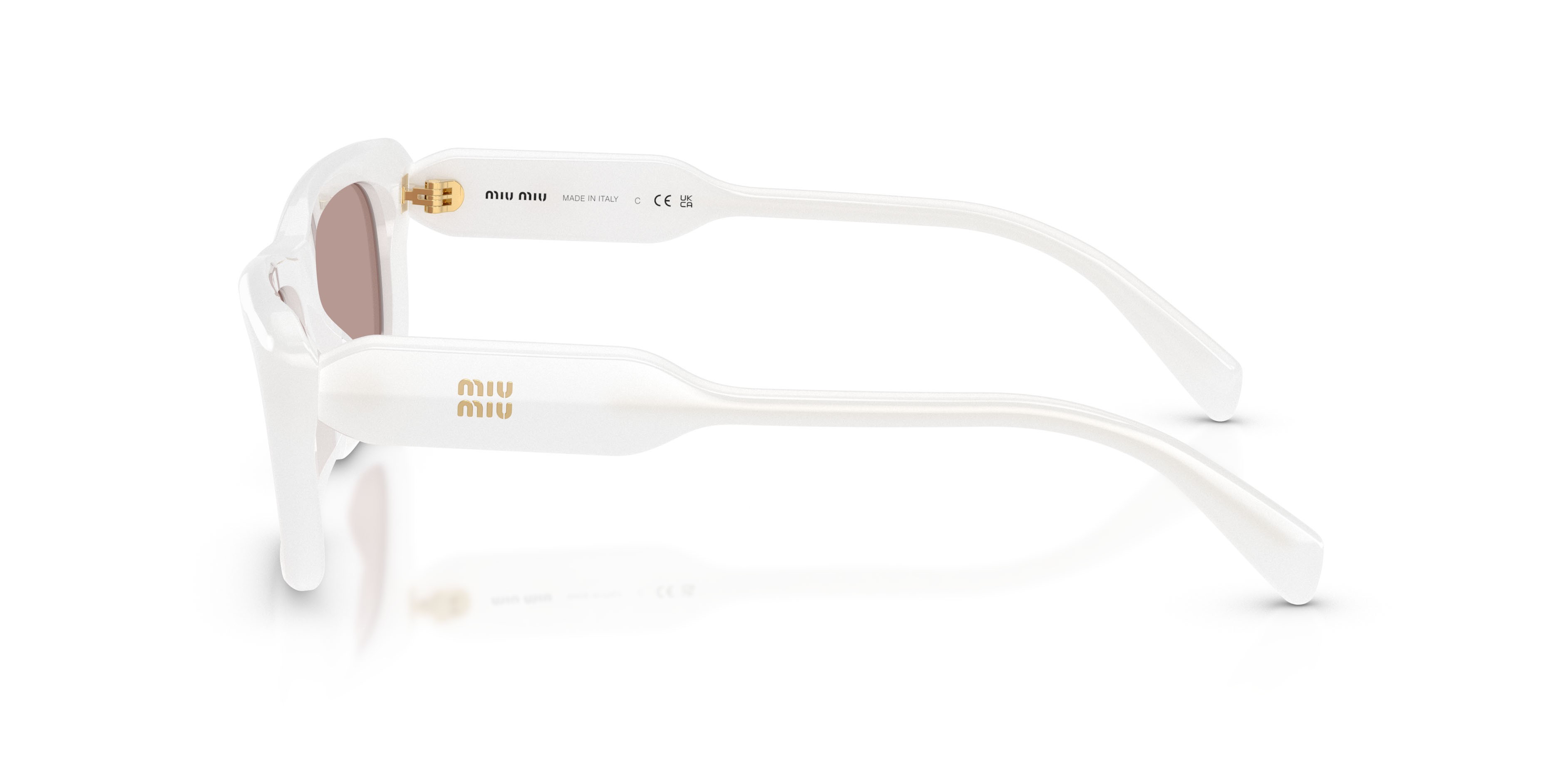 Occhiali da sole Miu Miu MU B12S (20M20I) colore bianco opalino forma rettangolare lenti viola chiaro/marrone
