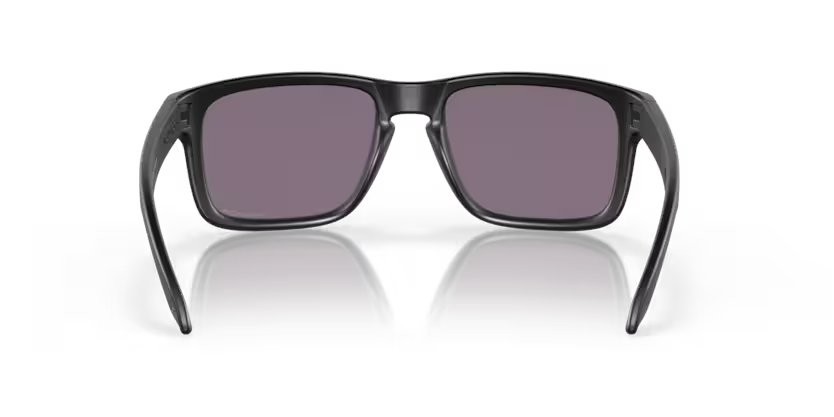 Occhiali da sole Oakley Holbrook OO 9102 (9102E8) colore matte black forma quadrato lenti prizm grey