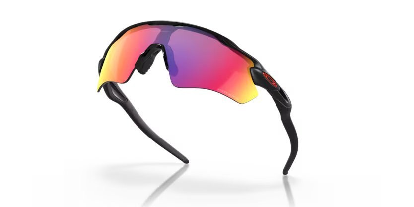 Occhiali da sole Oakley Radar ev path OO 9208 (920846) colore matte black forma rettangolare lenti prizm road
