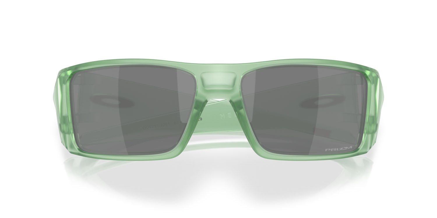 Sonnenbrillen Oakley Heliostat OO 9231 (923122) farbe giada trasparente opaco form rechteckig gläser prizm black