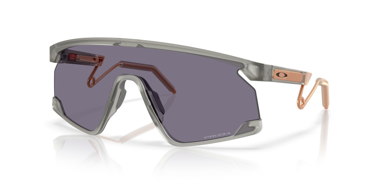 Sonnenbrillen Oakley BXTR Metal OO 9237 (923713) farbe inchiostro grigio trasparente form maske gläser prizm grey