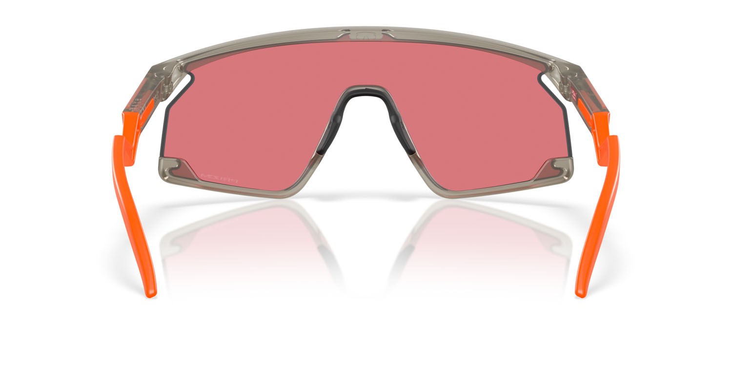Occhiali da sole Oakley BXTR OO 9280 (928014) colore grey ink opaco forma mask lenti prizm trail torch