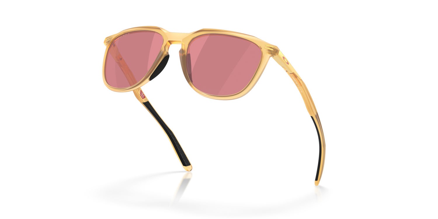 Occhiali da sole Oakley Thurso OO 9286 (928610) colore grenache opaco forma quadrato lenti prizm dark golf