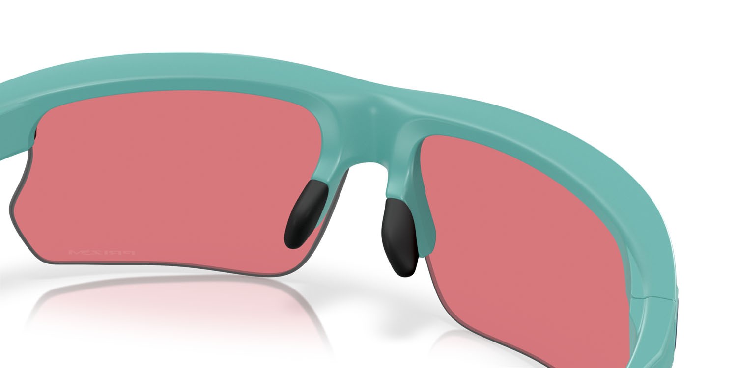 Sonnenbrillen Oakley Bisphaera OO 9400 (940018) farbe pacifico opaco form rechteckig gläser prizm trail torch