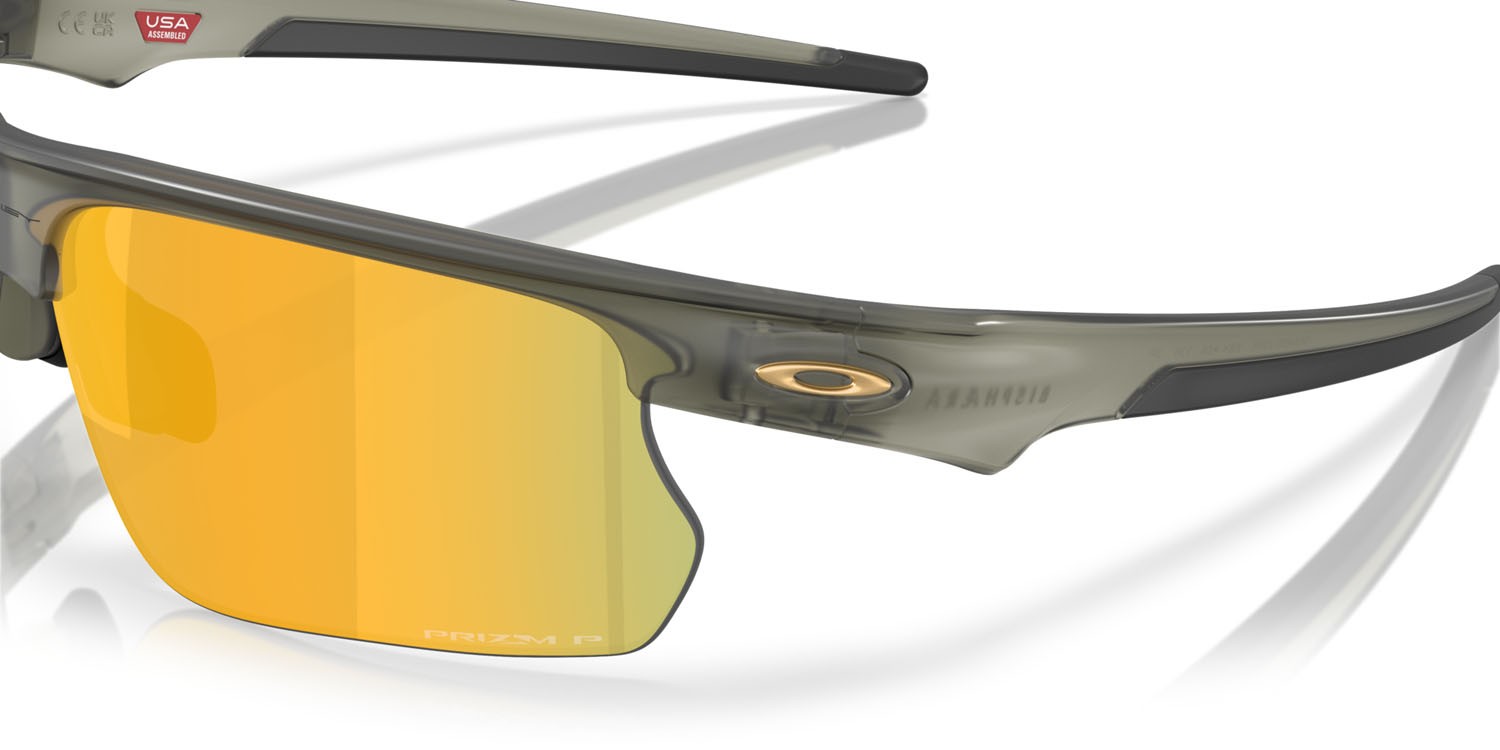 Occhiali da sole Oakley Bisphaera OO 9400 (940020) colore olive ink opaco forma rettangolare lenti prizm 24k polarized