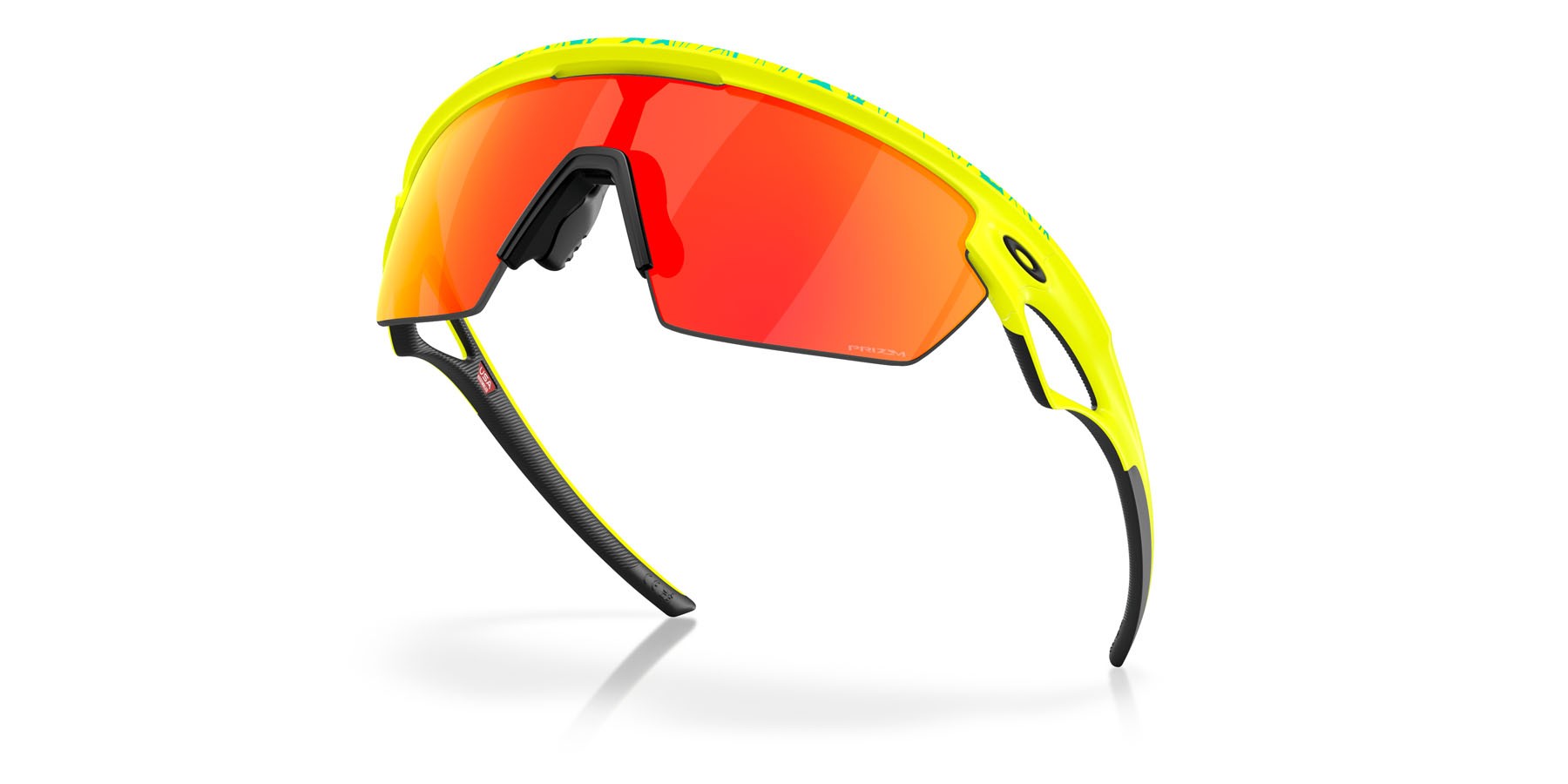 Occhiali da sole Oakley Sphaera Inner Spark Collection OO 9403 (940314) colore matte tennis ball yellow/celeste neuron forma mask lenti prizm ruby