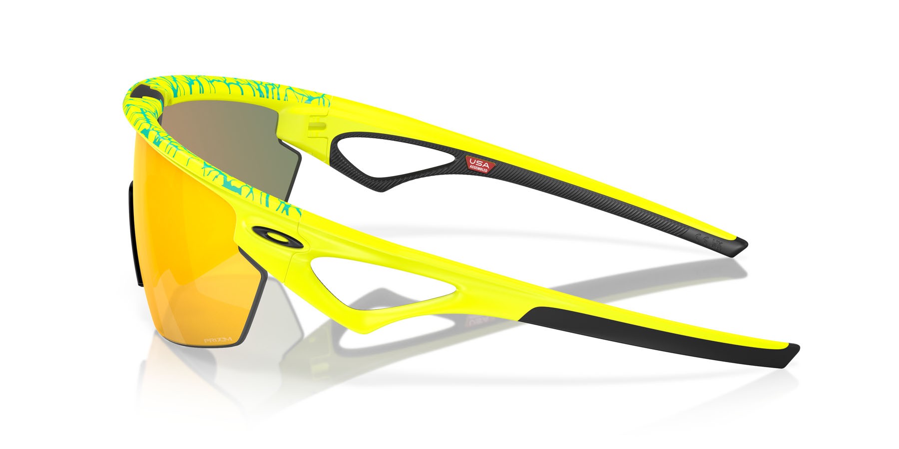 Occhiali da sole Oakley Sphaera Inner Spark Collection OO 9403 (940314) colore matte tennis ball yellow/celeste neuron forma mask lenti prizm ruby