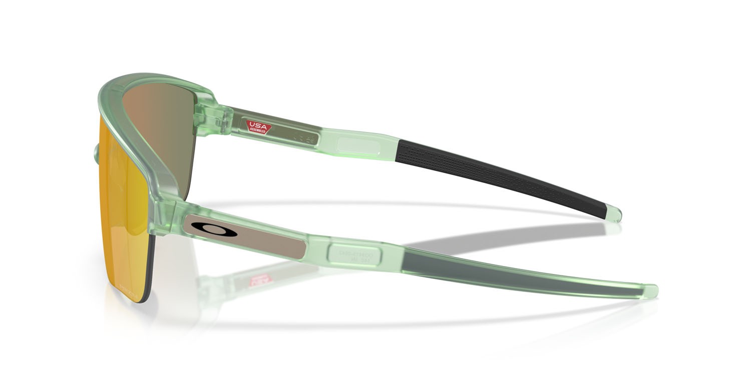 Sonnenbrillen Oakley Corridor SQ OO 9415 (941506) farbe giada trasparente opaco form rechteckig gläser prizm ruby