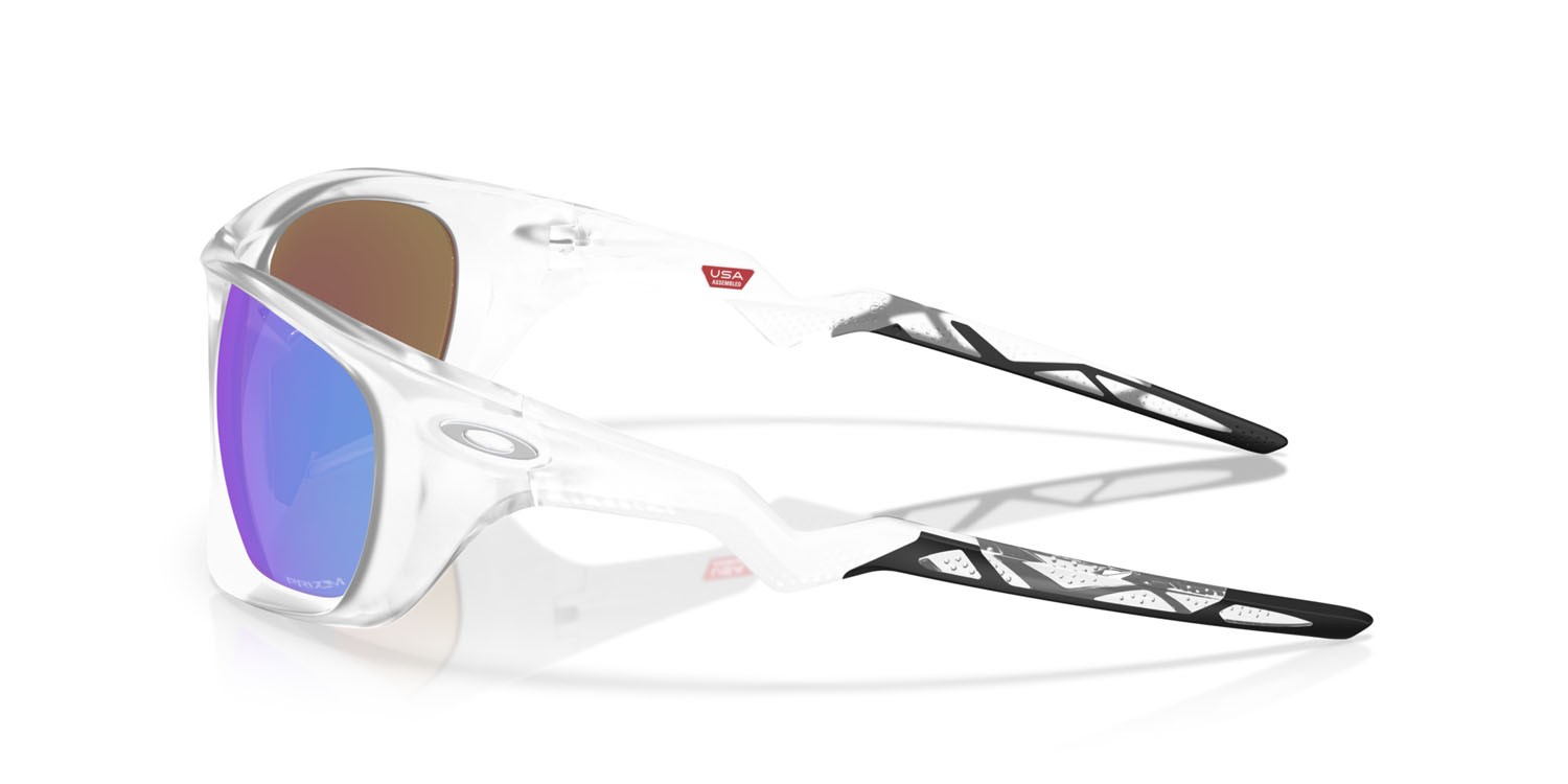Occhiali da sole Oakley Lateralis OO 9431 (943106) colore trasparente opaco forma rettangolare lenti prizm sapphire