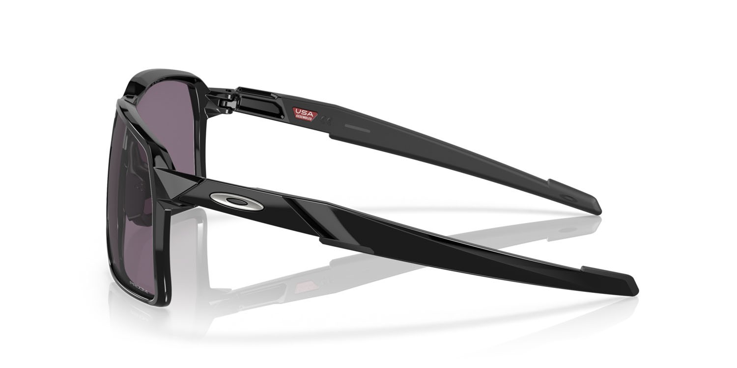 Sonnenbrillen Oakley Portal OO 9446 (944601) farbe carbonio form rechteckig gläser prizm grey